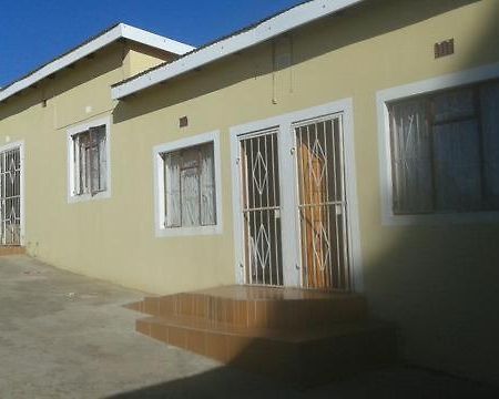 Amafana Guest House Mount Frere Dış mekan fotoğraf